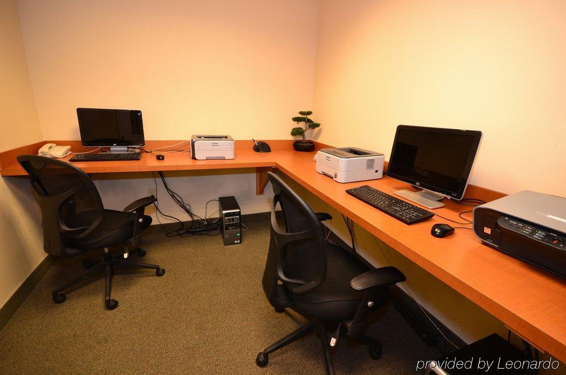 Candlewood Suites Pearl By Ihg Facilidades foto