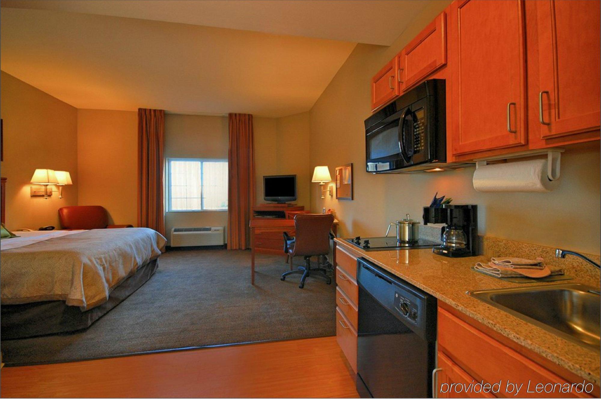 Candlewood Suites Pearl By Ihg Exterior foto