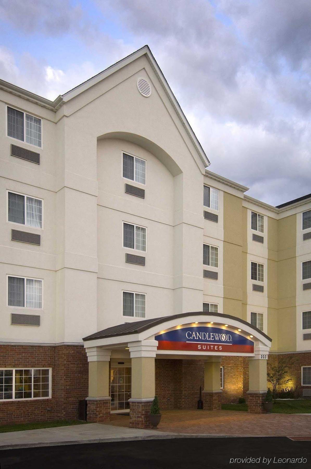 Candlewood Suites Pearl By Ihg Exterior foto